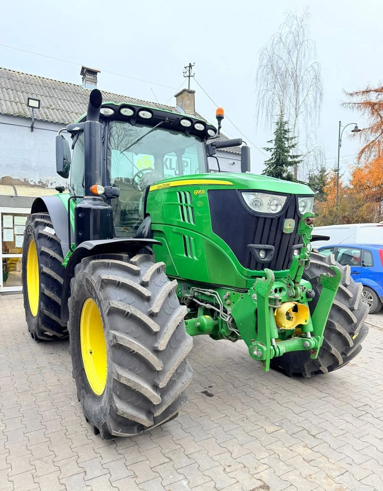 John Deere 6195 R - Tractor: foto 4 John Deere 6195 R - Tractor: foto 4