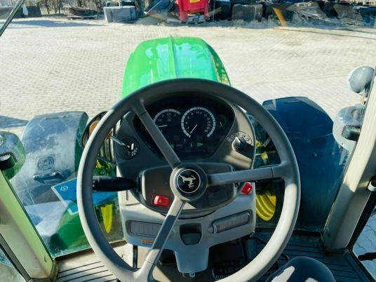 Tractor John Deere 7530: foto 8