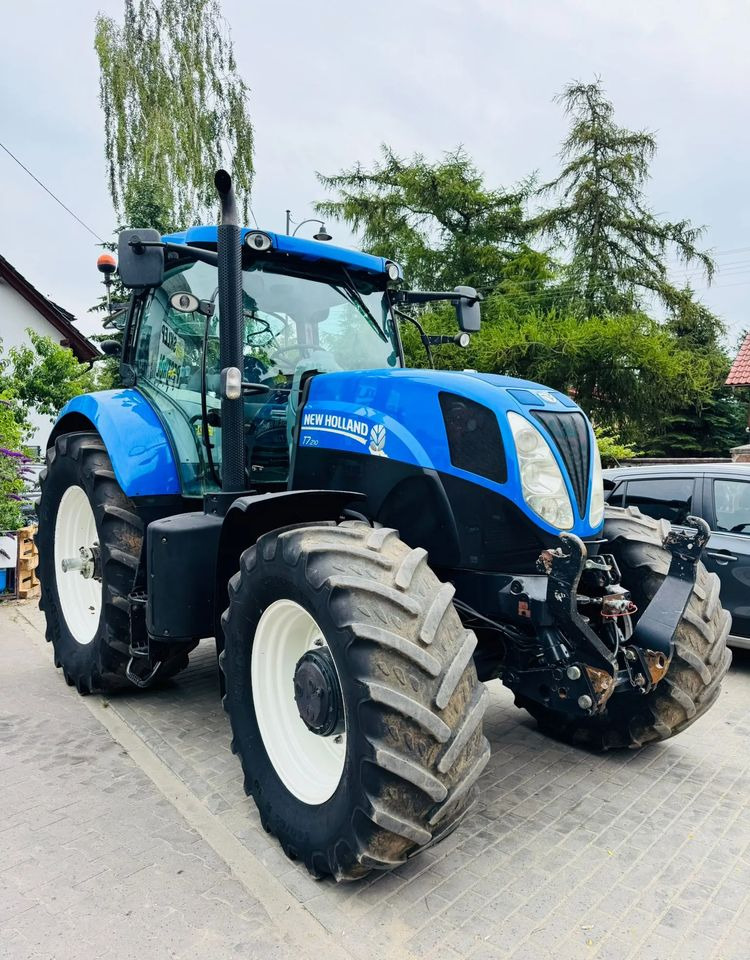 New Holland T7.210 - Tractor: foto 5 New Holland T7.210 - Tractor: foto 5