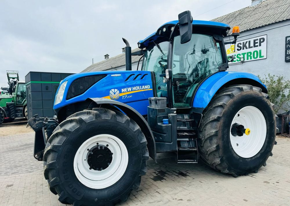 New Holland T7.230 AUTOCOMMAND - Tractor: foto 4 New Holland T7.230 AUTOCOMMAND - Tractor: foto 4