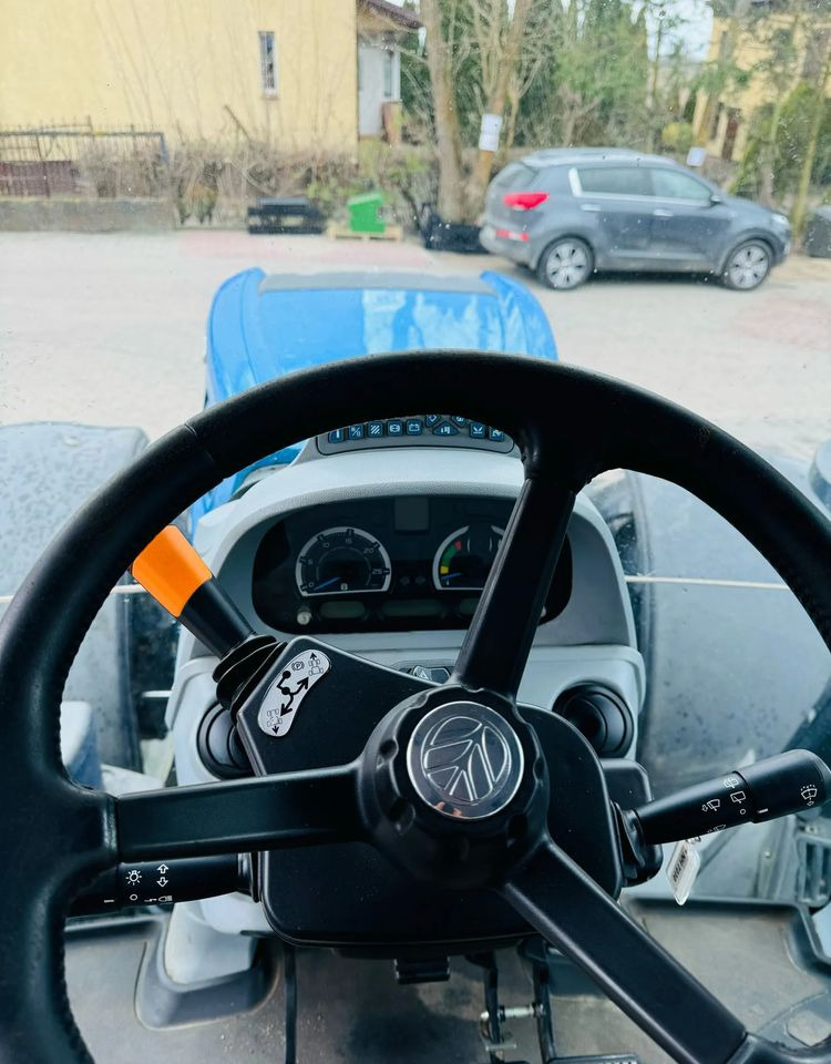 Tractor New Holland T7.230 AUTOCOMMAND: foto 13 Tractor New Holland T7.230 AUTOCOMMAND: foto 13