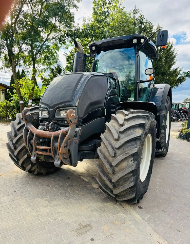 Valtra S233 - Tractor: foto 5 Valtra S233 - Tractor: foto 5