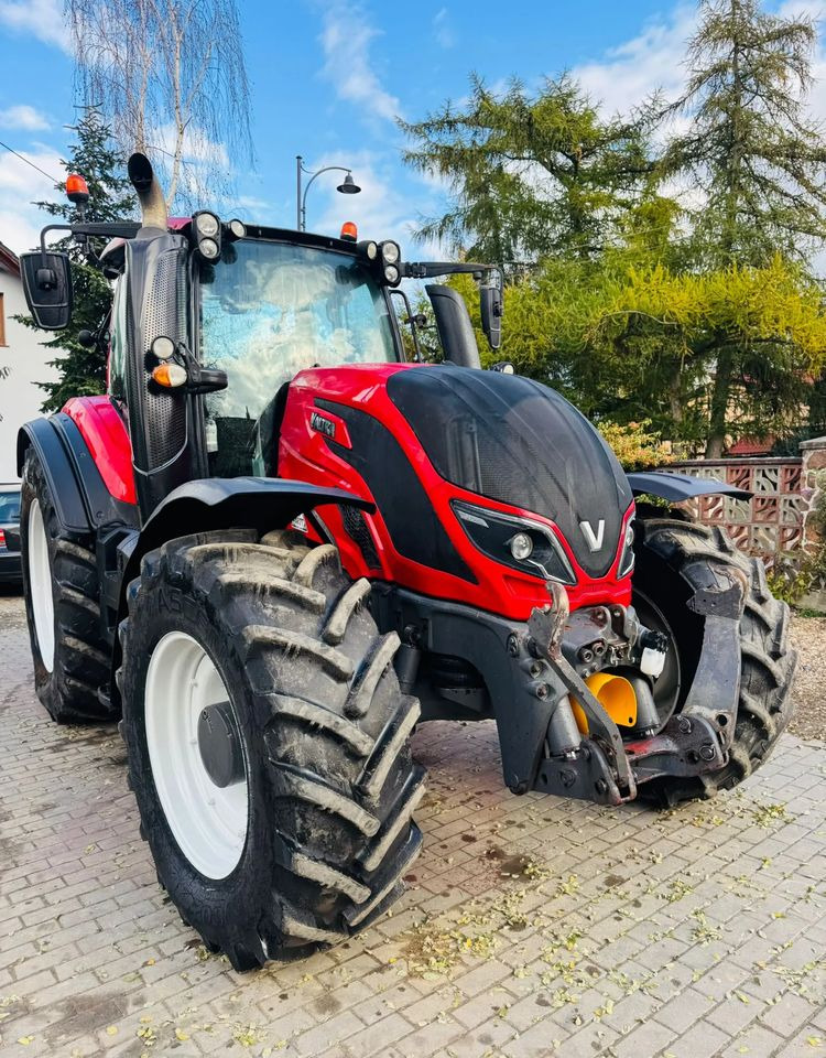 Valtra T194 Versu Twin Trac - Tractor: foto 4 Valtra T194 Versu Twin Trac - Tractor: foto 4