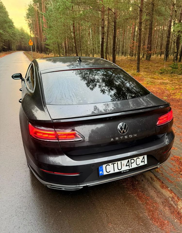 Volkswagen Arteon 2.0 TDI SCR DSG R-Line - Sedan: foto 4 Volkswagen Arteon 2.0 TDI SCR DSG R-Line - Sedan: foto 4