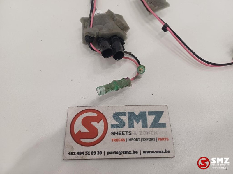 Caterpillar Lightning wire harness Caterpillar - Cables/ Alambres para Camión: foto 5 Caterpillar Lightning wire harness Caterpillar - Cables/ Alambres para Camión: foto 5