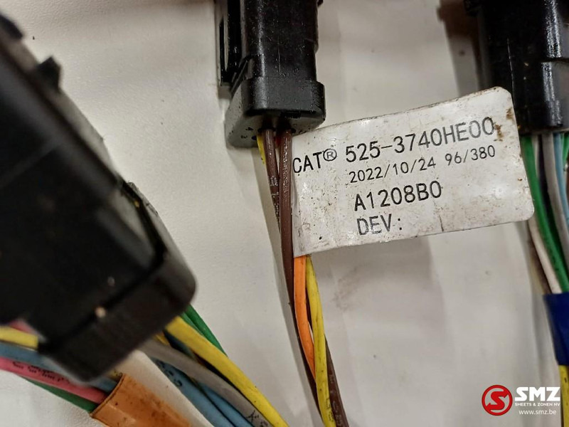 Caterpillar Wire harness valve / sensor / solenoid Caterpillar - Cables/ Alambres para Camión: foto 5 Caterpillar Wire harness valve / sensor / solenoid Caterpillar - Cables/ Alambres para Camión: foto 5