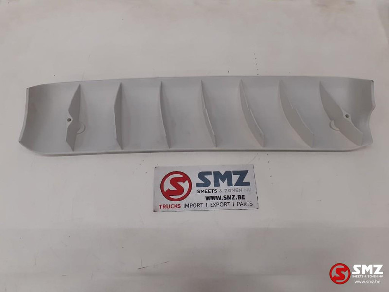 DAF Hoekspoiler links DAF 65-75-85-cf - Aerodinámica/ Spoiler para Camión: foto 2 DAF Hoekspoiler links DAF 65-75-85-cf - Aerodinámica/ Spoiler para Camión: foto 2