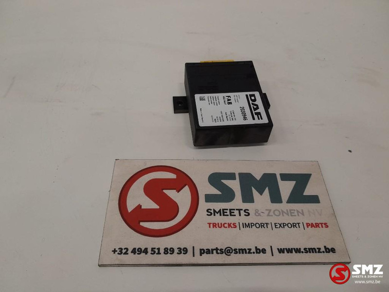 DAF Occ ECU CDS4 regeleenheid DAF - Unidad de control para Camión: foto 3 DAF Occ ECU CDS4 regeleenheid DAF - Unidad de control para Camión: foto 3