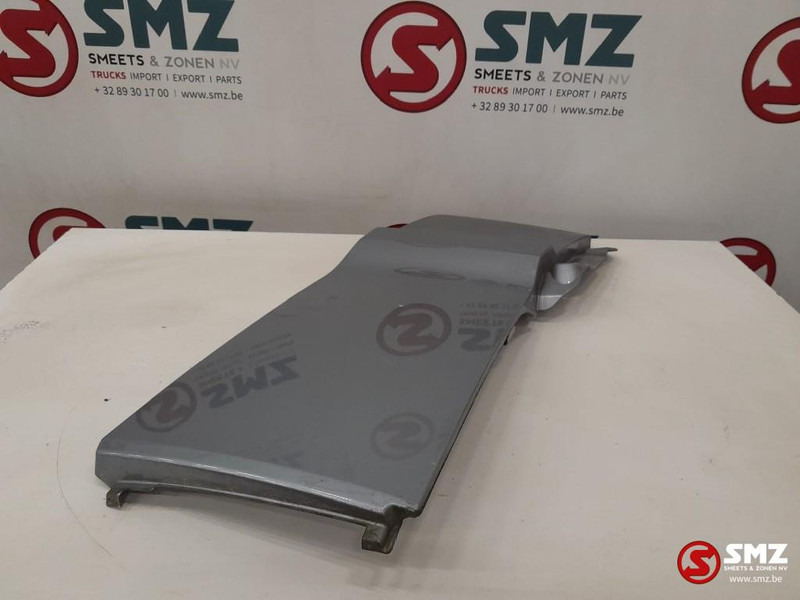 DAF Occ cabinezijspoiler rechtsboven DAF - Aerodinámica/ Spoiler para Camión: foto 4 DAF Occ cabinezijspoiler rechtsboven DAF - Aerodinámica/ Spoiler para Camión: foto 4