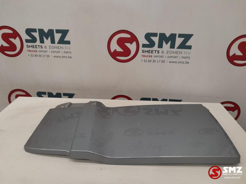 DAF Occ cabinezijspoiler rechtsboven DAF - Aerodinámica/ Spoiler para Camión: foto 1 DAF Occ cabinezijspoiler rechtsboven DAF - Aerodinámica/ Spoiler para Camión: foto 1