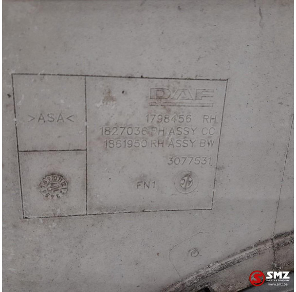 DAF Occ koplampkap rechts DAF - Faro delantero para Camión: foto 3 DAF Occ koplampkap rechts DAF - Faro delantero para Camión: foto 3