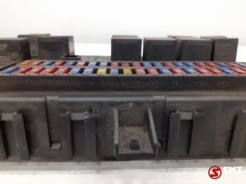 DAF Occ zekeringskast DAF - Sistema eléctrico para Camión: foto 4 DAF Occ zekeringskast DAF - Sistema eléctrico para Camión: foto 4
