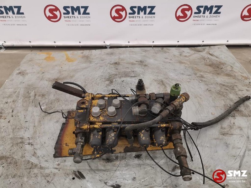 Diversen Occ Hydraulisch ventiel Marrel - Válvula hidráulica para Camión: foto 1 Diversen Occ Hydraulisch ventiel Marrel - Válvula hidráulica para Camión: foto 1