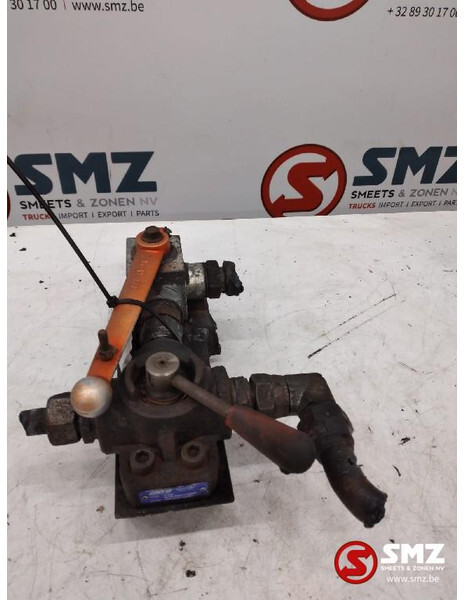 Diversen Occ hydraulisch driewegventiel OMFB - Hidráulica para Camión: foto 2 Diversen Occ hydraulisch driewegventiel OMFB - Hidráulica para Camión: foto 2