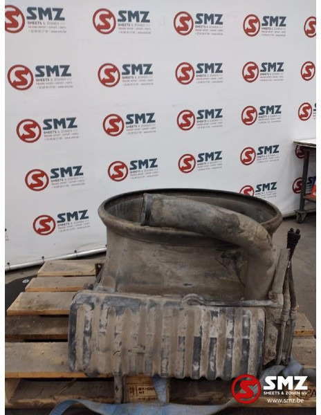 Hyster Occ radiator Hyster heftruck 5T - Radiador para Camión: foto 3 Hyster Occ radiator Hyster heftruck 5T - Radiador para Camión: foto 3