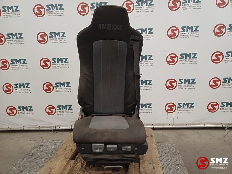 Iveco Occ bestuurdersstoel Iveco - Cabina e interior para Camión: foto 1 Iveco Occ bestuurdersstoel Iveco - Cabina e interior para Camión: foto 1