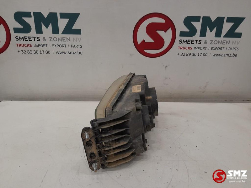 Iveco Occ koplamp rechts Iveco - Faro delantero para Camión: foto 4 Iveco Occ koplamp rechts Iveco - Faro delantero para Camión: foto 4