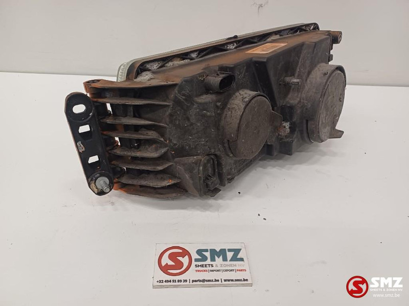 Iveco Occ koplamp rechts Iveco - Faro delantero para Camión: foto 2 Iveco Occ koplamp rechts Iveco - Faro delantero para Camión: foto 2