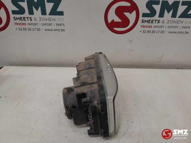 Iveco Occ koplamp rechts Iveco - Faro delantero para Camión: foto 3 Iveco Occ koplamp rechts Iveco - Faro delantero para Camión: foto 3