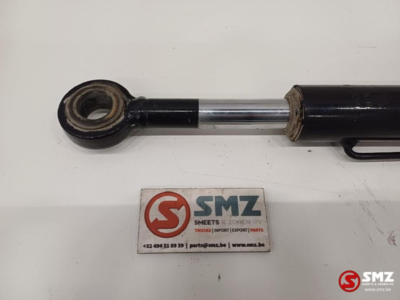 MAN Occ cabinekantelcilinder MAN - Bastidor/ Chasis para Camión: foto 3 MAN Occ cabinekantelcilinder MAN - Bastidor/ Chasis para Camión: foto 3