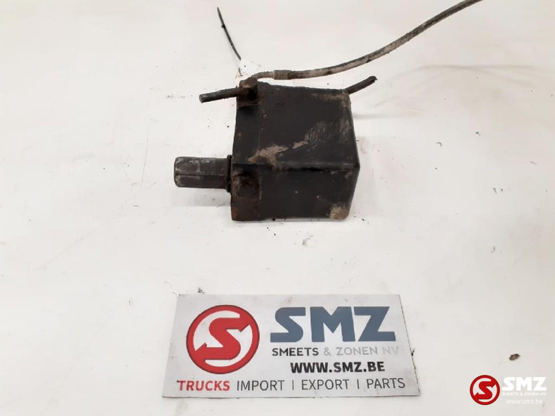 MAN Occ cabinekantelpomp MAN - Bastidor/ Chasis para Camión: foto 2 MAN Occ cabinekantelpomp MAN - Bastidor/ Chasis para Camión: foto 2