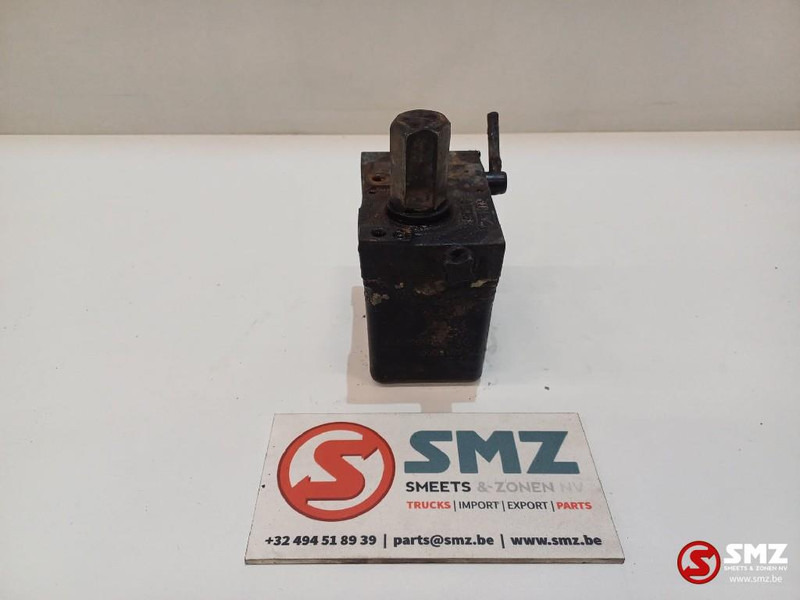 MAN Occ cabinekantelpomp MAN - Bastidor/ Chasis para Camión: foto 3 MAN Occ cabinekantelpomp MAN - Bastidor/ Chasis para Camión: foto 3