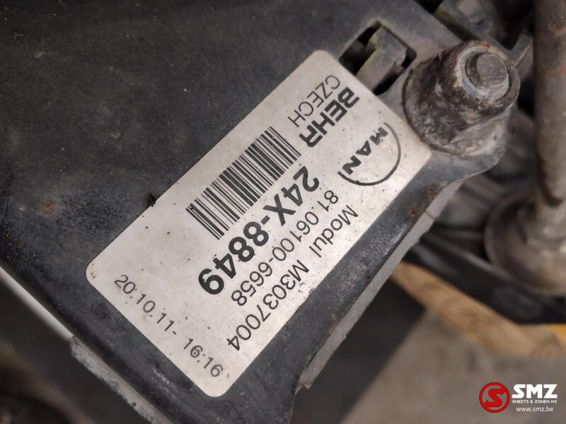 MAN Occ radiator + intercooler MAN - Radiador para Camión: foto 5 MAN Occ radiator + intercooler MAN - Radiador para Camión: foto 5