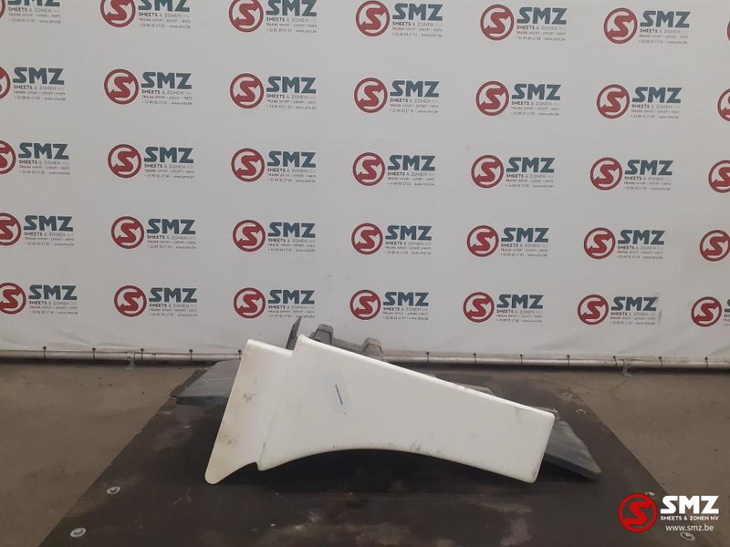 MAN Occ spatbord vooraan links + spatbordhouder MAN - Carrocería y exterior para Camión: foto 1 MAN Occ spatbord vooraan links + spatbordhouder MAN - Carrocería y exterior para Camión: foto 1