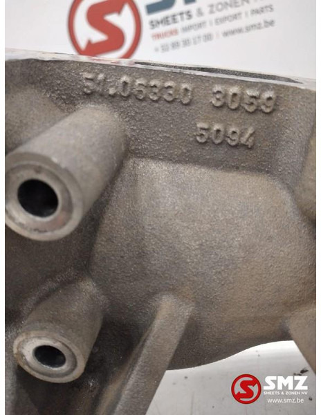 MAN Occ waterpomp MAN - Bomba de refrigerante para Camión: foto 3 MAN Occ waterpomp MAN - Bomba de refrigerante para Camión: foto 3