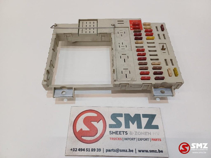 MAN Occ zekeringskast MAN - Sistema eléctrico para Camión: foto 2 MAN Occ zekeringskast MAN - Sistema eléctrico para Camión: foto 2