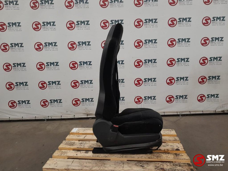 Mercedes-Benz Occ bestuurdersstoel Mercedes - Cabina e interior para Camión: foto 4 Mercedes-Benz Occ bestuurdersstoel Mercedes - Cabina e interior para Camión: foto 4