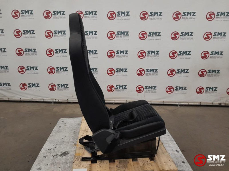 Mercedes-Benz Occ bijrijdersstoel Mercedes - Cabina e interior para Camión: foto 4 Mercedes-Benz Occ bijrijdersstoel Mercedes - Cabina e interior para Camión: foto 4