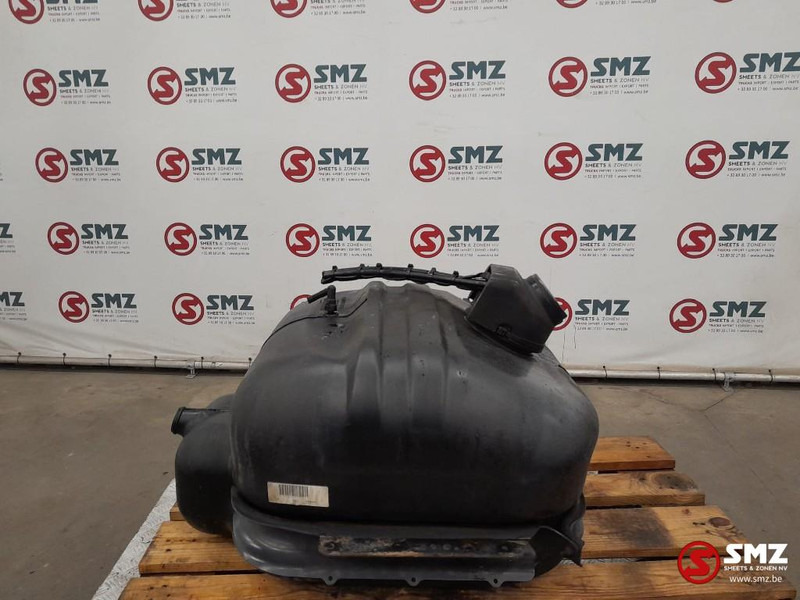 Mercedes-Benz Occ brandstoftank 125L Mercedes - Depósito de combustible para Camión: foto 4 Mercedes-Benz Occ brandstoftank 125L Mercedes - Depósito de combustible para Camión: foto 4