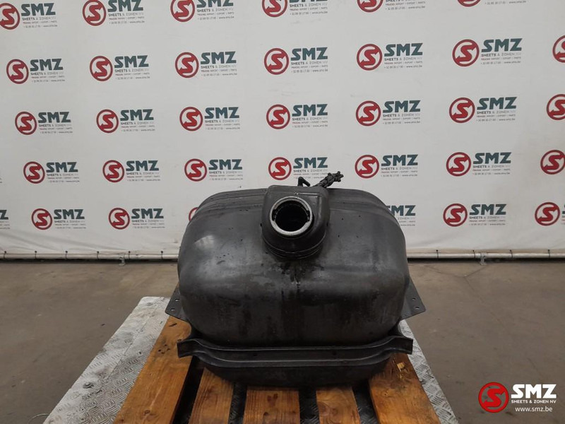 Mercedes-Benz Occ brandstoftank 125L Mercedes - Depósito de combustible para Camión: foto 1 Mercedes-Benz Occ brandstoftank 125L Mercedes - Depósito de combustible para Camión: foto 1