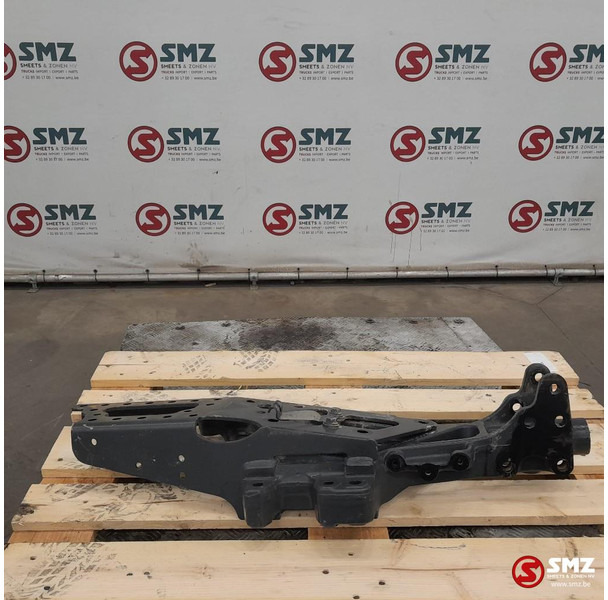 Mercedes-Benz Occ montagebeugels rechts Mercedes - Bastidor/ Chasis para Camión: foto 1 Mercedes-Benz Occ montagebeugels rechts Mercedes - Bastidor/ Chasis para Camión: foto 1