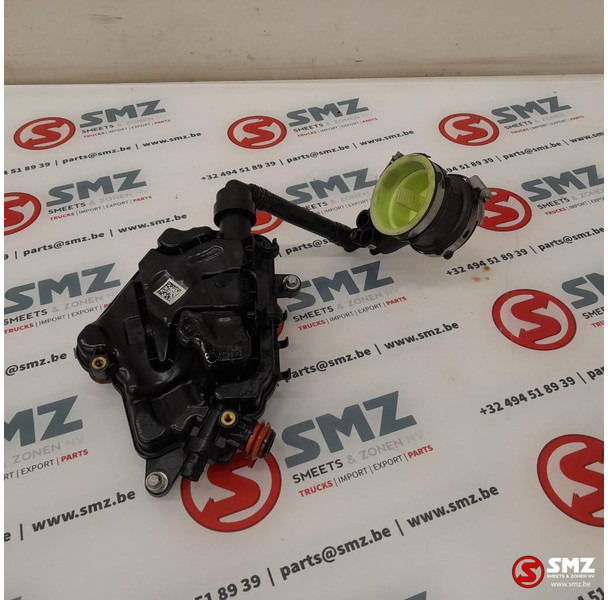 Mercedes-Benz Occ olieafscheider links AMG C63S Mercedes - Motor y piezas para Coche: foto 2 Mercedes-Benz Occ olieafscheider links AMG C63S Mercedes - Motor y piezas para Coche: foto 2