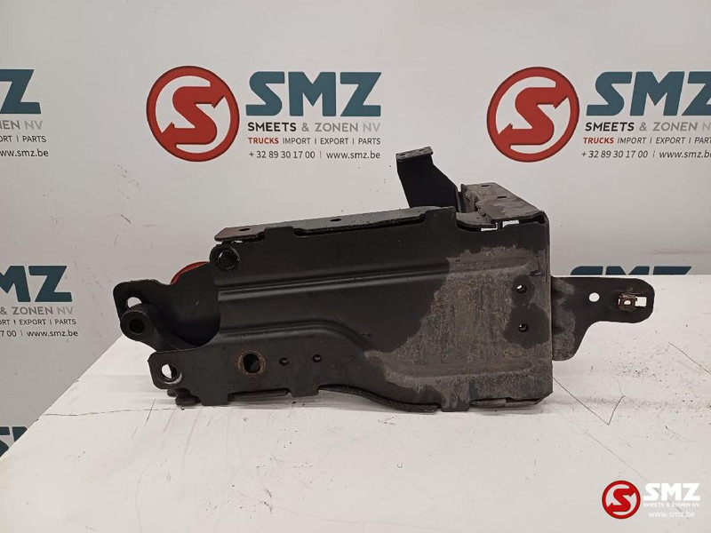 Mercedes-Benz Occ opstapsteun links Mercedes - Cabina e interior para Camión: foto 2 Mercedes-Benz Occ opstapsteun links Mercedes - Cabina e interior para Camión: foto 2