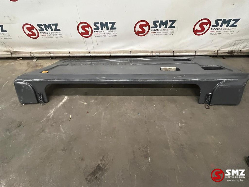 Mercedes-Benz Occ set sideskirts links + rechts Mercedes SK - Bastidor/ Chasis para Camión: foto 3 Mercedes-Benz Occ set sideskirts links + rechts Mercedes SK - Bastidor/ Chasis para Camión: foto 3