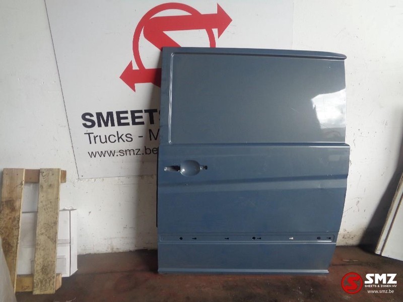 Mercedes-Benz Occ zijdeur mercedes vito links - Puerta y piezas para Camión: foto 1 Mercedes-Benz Occ zijdeur mercedes vito links - Puerta y piezas para Camión: foto 1