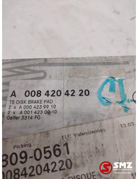 Mercedes-Benz Set remblokken mercedes sprinter w909 a0084204220 - Pastillas de freno para Camión: foto 2 Mercedes-Benz Set remblokken mercedes sprinter w909 a0084204220 - Pastillas de freno para Camión: foto 2