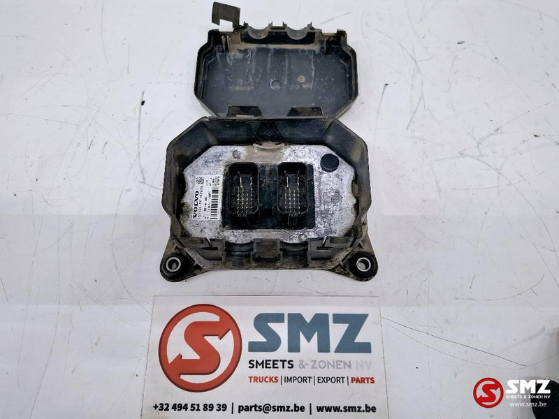 Renault Occ FCIOM regeleenheid Renault - Unidad de control para Camión: foto 1 Renault Occ FCIOM regeleenheid Renault - Unidad de control para Camión: foto 1