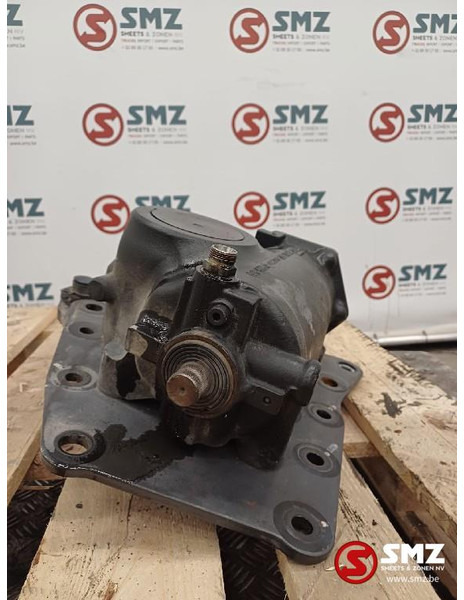 Renault Occ Stuurhuis Renault - Caja de dirección para Camión: foto 3 Renault Occ Stuurhuis Renault - Caja de dirección para Camión: foto 3