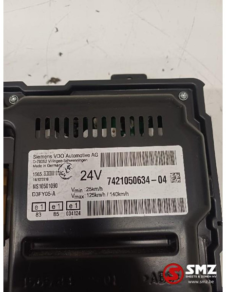 Renault Occ instrumentenpaneel Renault - Salpicadero para Camión: foto 3 Renault Occ instrumentenpaneel Renault - Salpicadero para Camión: foto 3