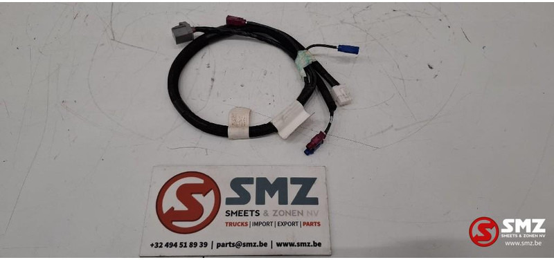 Renault Occ kabelboom tollcollect Renault - Cables/ Alambres para Camión: foto 2 Renault Occ kabelboom tollcollect Renault - Cables/ Alambres para Camión: foto 2