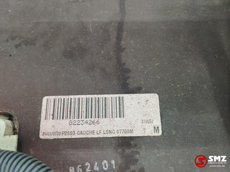 Renault Occ set side skirts L/R Renault - Bastidor/ Chasis para Camión: foto 5 Renault Occ set side skirts L/R Renault - Bastidor/ Chasis para Camión: foto 5