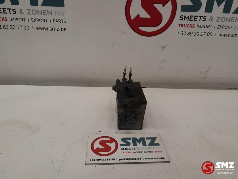 Scania Occ cabinekantelpomp Scania - Bastidor/ Chasis para Camión: foto 2 Scania Occ cabinekantelpomp Scania - Bastidor/ Chasis para Camión: foto 2