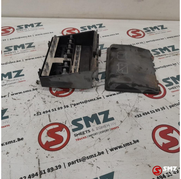 Scania Occ zekeringskast Scania - Sistema eléctrico para Camión: foto 4 Scania Occ zekeringskast Scania - Sistema eléctrico para Camión: foto 4