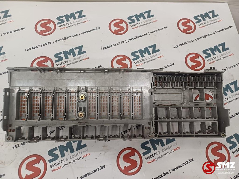 Scania Occ zekeringskast Scania - Sistema eléctrico para Camión: foto 2 Scania Occ zekeringskast Scania - Sistema eléctrico para Camión: foto 2