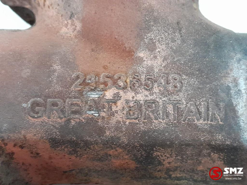 Volvo Occ inlaatspruitstuk D13 Volvo - Motor y piezas para Camión: foto 5 Volvo Occ inlaatspruitstuk D13 Volvo - Motor y piezas para Camión: foto 5