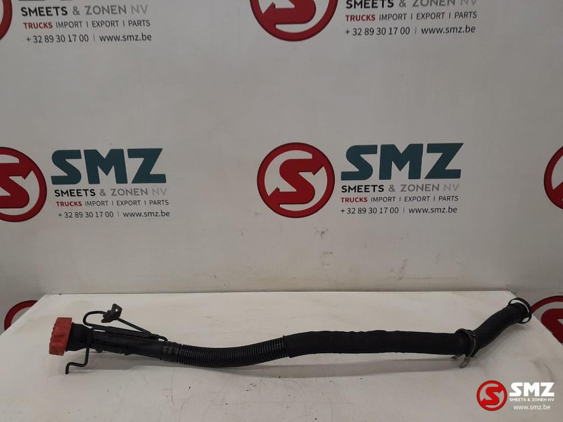 Volvo Occ olievulpijp D13K500EUVI Volvo - Motor y piezas para Camión: foto 1 Volvo Occ olievulpijp D13K500EUVI Volvo - Motor y piezas para Camión: foto 1